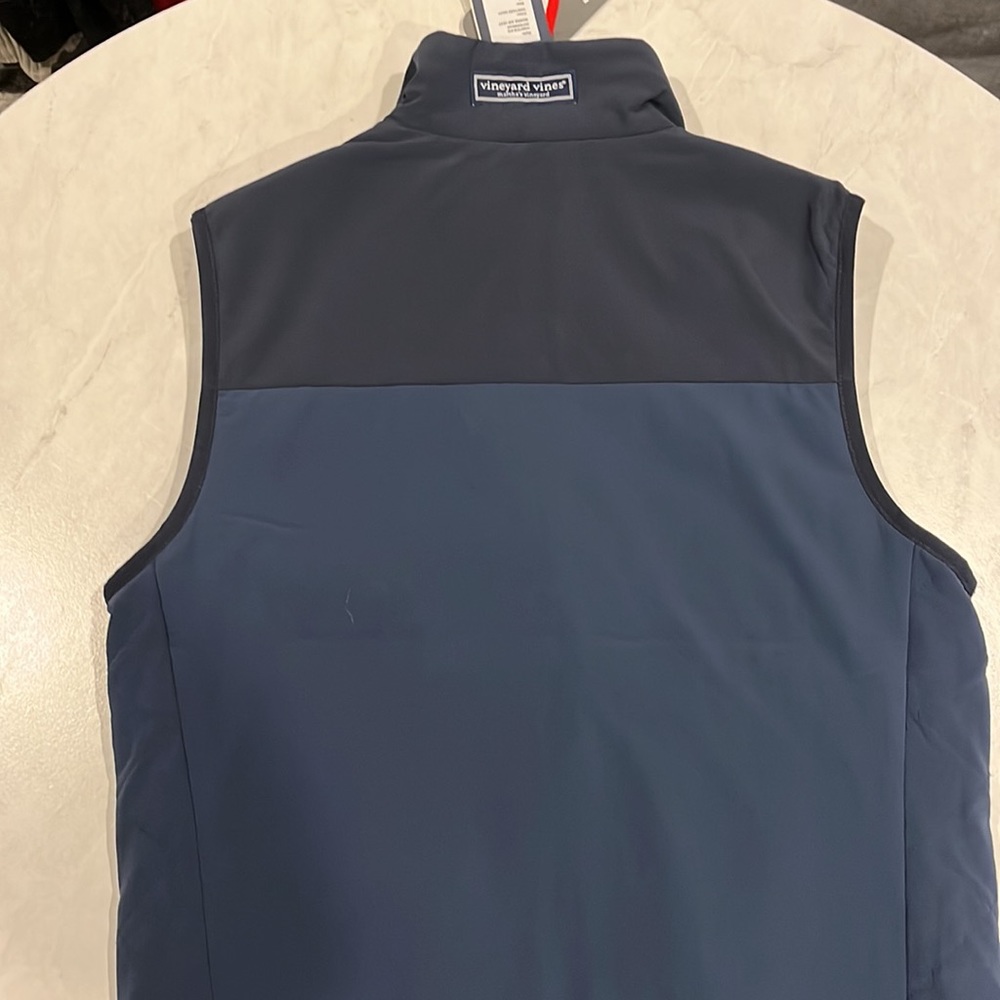Vineyard Vines Vest - Picture 3 of 3